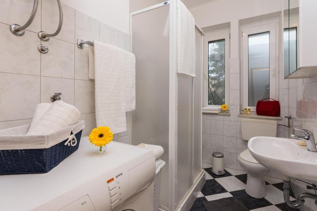 Near Old Town - Free Parking Apartment Zadar Luaran gambar