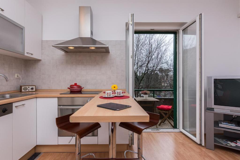 Near Old Town - Free Parking Apartment Zadar Luaran gambar