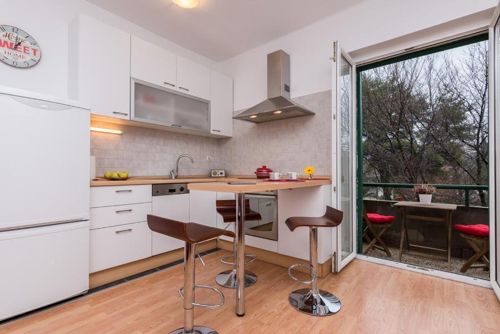 Near Old Town - Free Parking Apartment Zadar Luaran gambar